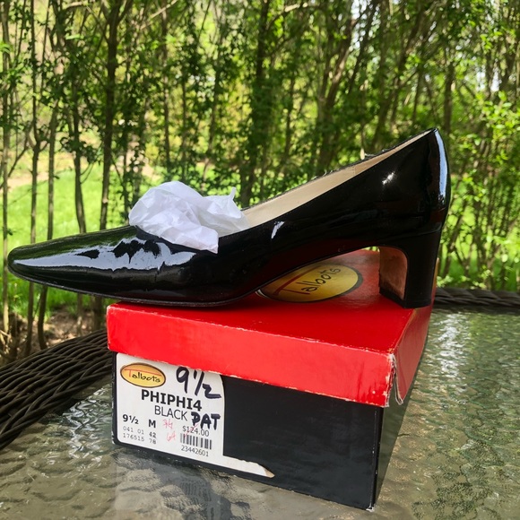 Vintage Talbots Black Polished Genuine Leather Pumps - Picture 2 of 4